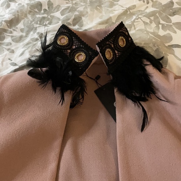 NWT pink chic cape multiple sizes - Picture 4 of 4